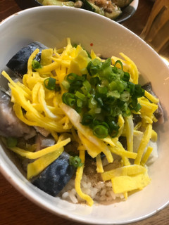 〆さば丼-レシピのメイン写真
