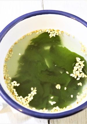 即席わかめスープ-レシピのメイン写真