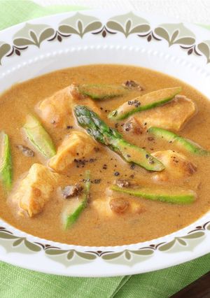 時短！チキンとアスパラのクリーミーカレー-レシピのメイン写真