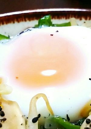 炊飯器に放置( ^-^)ノで温泉卵☆-レシピのメイン写真