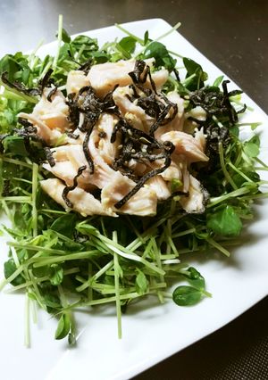 かんたん♪豆苗サラダチキン-レシピのメイン写真