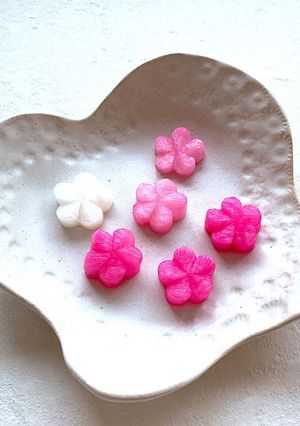 ゆかりで染めるピンクの大根*お弁当にも-レシピのメイン写真