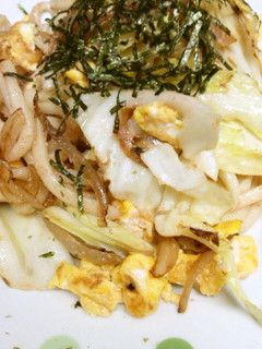 パスタソースで簡単 たらこ焼きうどん-レシピのメイン写真