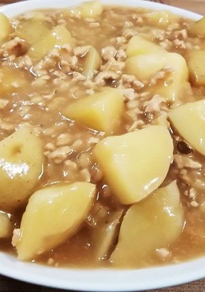 簡単レシピ☆手作り鶏そぼろでじゃがいも煮-レシピのメイン写真