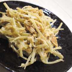 รูปของ お弁当に♡ツナマヨごぼう