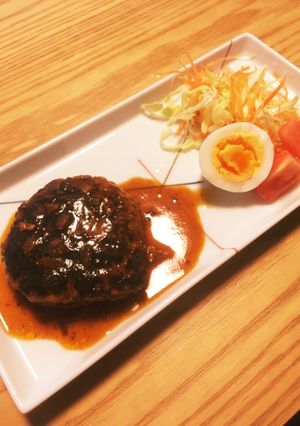 母直伝。煮込みハンバーグ-レシピのメイン写真