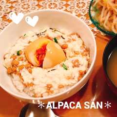 รูปของ 超時短！納豆とくずし豆腐のトロふわ丼♡