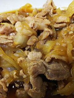 簡単美味・豚肉と玉葱の蕎麦つゆ焼き-レシピのメイン写真