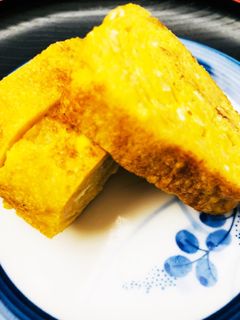 簡単ふっくら☆とろろ入玉子焼き-レシピのメイン写真