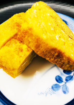簡単ふっくら☆とろろ入玉子焼き-レシピのメイン写真