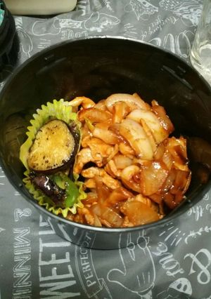 豚肉としめじのケチャップ炒め-レシピのメイン写真