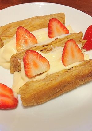 冷凍パイ生地で簡単♡いちごのミルフィーユ-レシピのメイン写真
