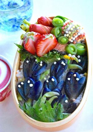 母の日にラベンダー花束弁当-レシピのメイン写真