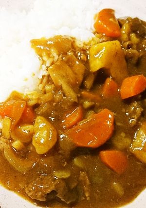 とろろろろ〜♫圧力鍋で作る牛すじカレー-レシピのメイン写真
