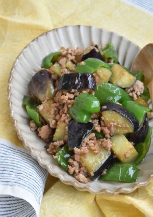 なすとピーマンの甘辛肉味噌炒め-レシピのメイン写真