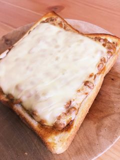 お好み納豆トースト-レシピのメイン写真