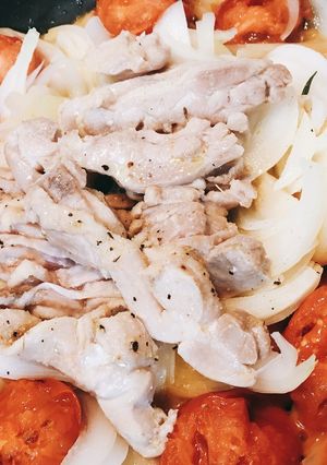 フライパンで簡単♡完熟トマトと鶏肉焼き♡-レシピのメイン写真