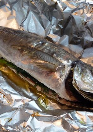 生ハーブをおなかに詰めて☆鯵のホイル焼き-レシピのメイン写真