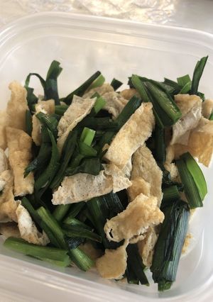 簡単☆材料３つ！ニラと油揚げの炒め物-レシピのメイン写真