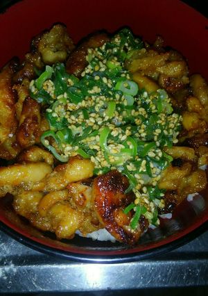 鶏皮たつた揚げの青ネギ塩だれ飯-レシピのメイン写真