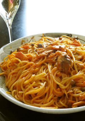 キノコとベーコンのトマトクリームパスタ-レシピのメイン写真