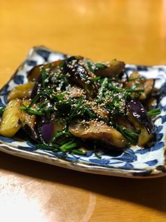 時短で簡単母の味お茄子とニラの甘辛炒め-レシピのメイン写真