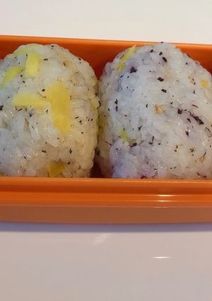 混ぜ混ぜたくあんおにぎり☆-レシピのメイン写真