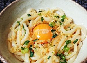 丸亀製麺風★釜玉うどん☆冷凍うどんで簡単-レシピのメイン写真