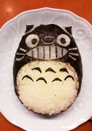 キャラ弁!トトロおにぎり-レシピのメイン写真