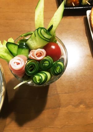 おもてなしに!コップブーケサラダ-レシピのメイン写真