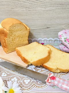 生クリーム米粉パン(グルテン、卵使用)-レシピのメイン写真