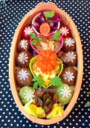5月13日 照焼き肉団子弁当 詰め方-レシピのメイン写真