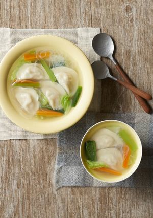 もっちり食感水餃子と春雨のスープ-レシピのメイン写真