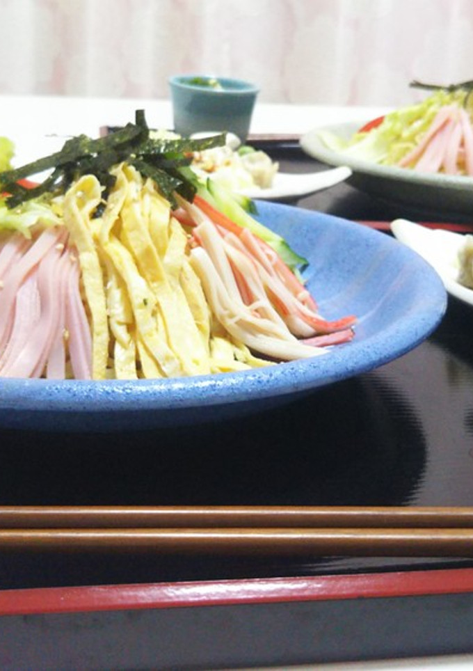冷やし中華始めました。の、ハムの切り方-レシピのメイン写真
