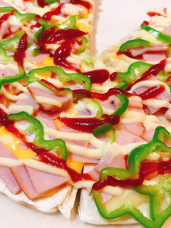 ピタパンでハムとチーズの簡単ピザ-レシピのメイン写真