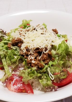 ☆ピリ辛肉味噌で❣️簡単タコライス風☆-レシピのメイン写真