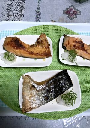 簡単！塩銀さけ(かま)のグリル焼き-レシピのメイン写真