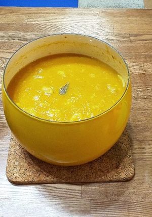 子供も大好き！辛くないチキンカレー-レシピのメイン写真
