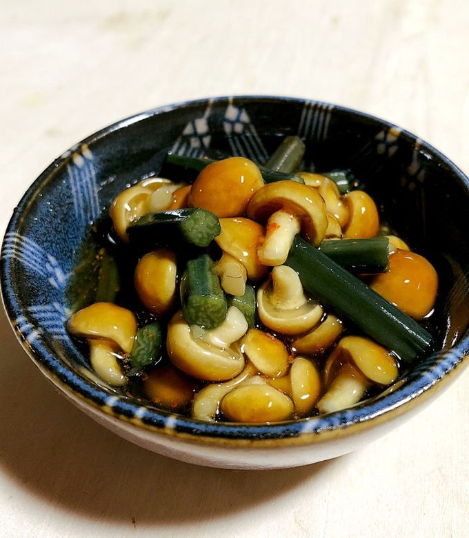 ワラビとなめこのぴり辛麺つゆ和え-レシピのメイン写真