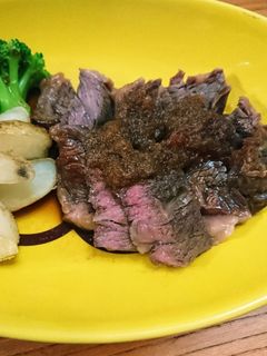 安~い牛肉で柔らかステーキ☆-レシピのメイン写真