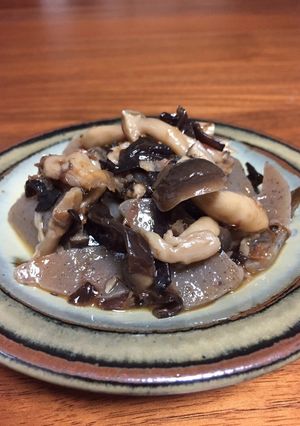 蒟蒻・きくらげ・しめじのおかか炒め-レシピのメイン写真