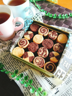 2種類の生地で☆簡単クッキー缶。-レシピのメイン写真