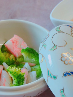カニカマとブロッコリーの三杯酢かけ-レシピのメイン写真