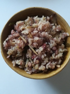ごぼう昆布十六穀米のモチモチ炊き込みご飯-レシピのメイン写真