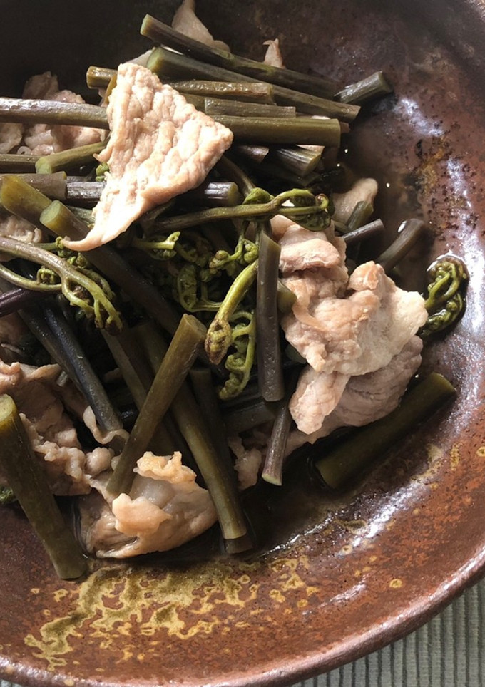 わらびと豚こまの炊いたん～無添加-レシピのメイン写真