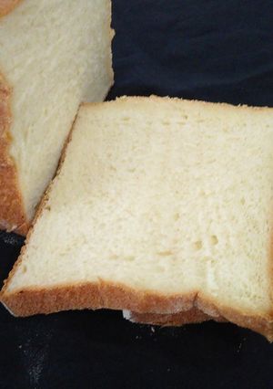 ホームベーカリーでふっくらソフトパン-レシピのメイン写真