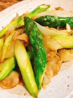 簡単!アスパラと豚肉のにんにく味噌炒め-レシピのメイン写真