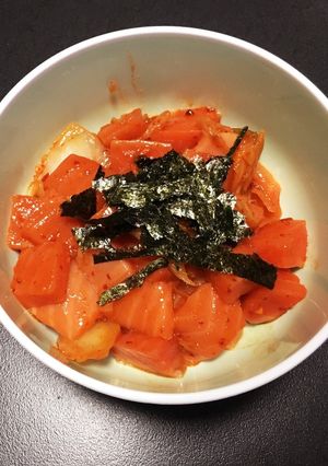 サーモンユッケ丼-レシピのメイン写真