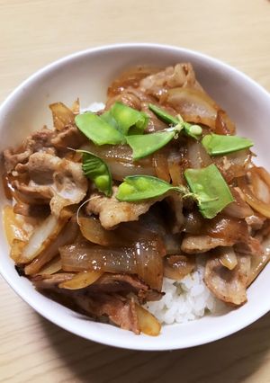 簡単☆10分でできる生姜焼き丼♪-レシピのメイン写真