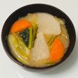 かぶキャベツ人参の味噌汁